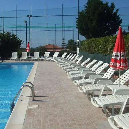 Szálloda Capo Plaia 2*